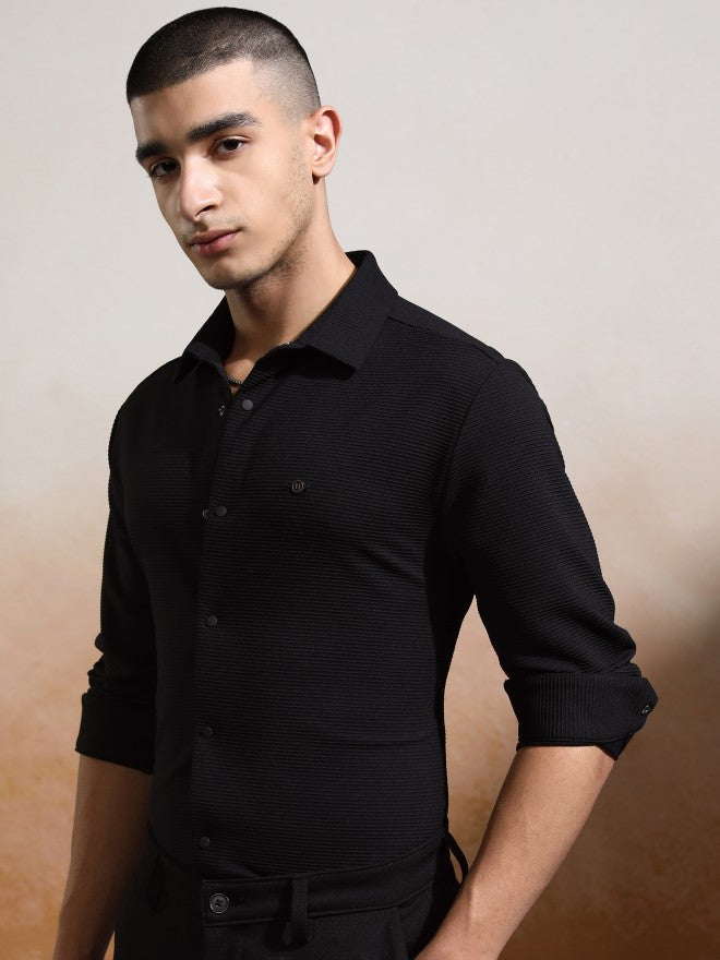 Highlander Men Black Textured Slim Fit Casual Shirt - Black - Image 4