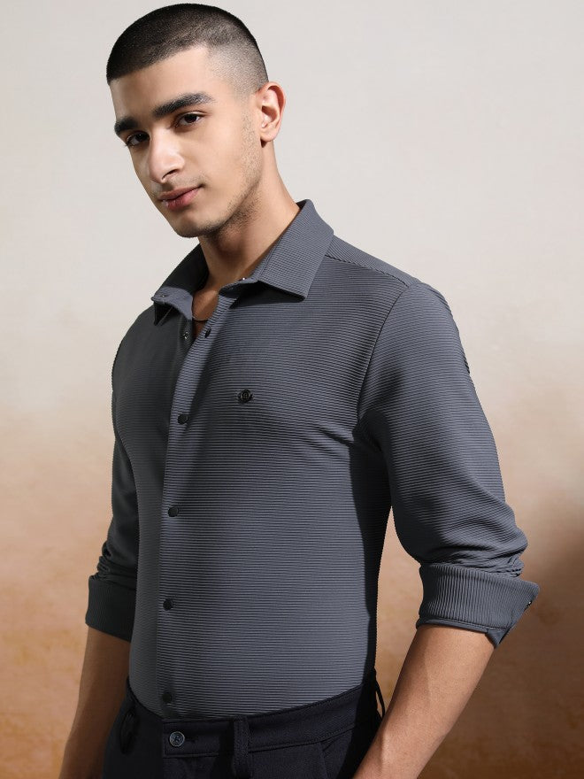 Highlander Men Grey Textured Slim Fit Casual Shirt - Grey - Image 4