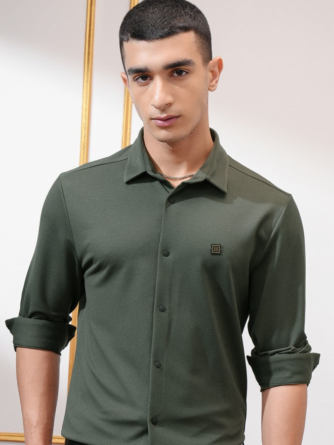 Highlander Men Olive Solid Slim Fit Casual Shirt - Olive - Image 1