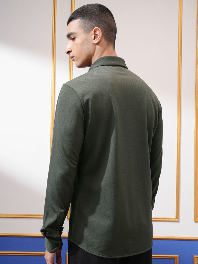 Highlander Men Olive Solid Slim Fit Casual Shirt - Olive - Image 3