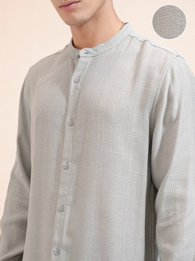 Highlander Men Grey Textured Relaxed Fit Casual Shirt - Grey - Image 5