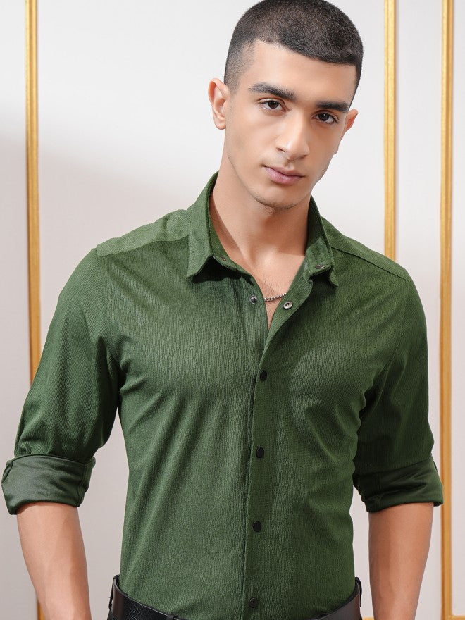 Highlander Men Green Textured Slim Fit Casual Shirt - Green - Image 1