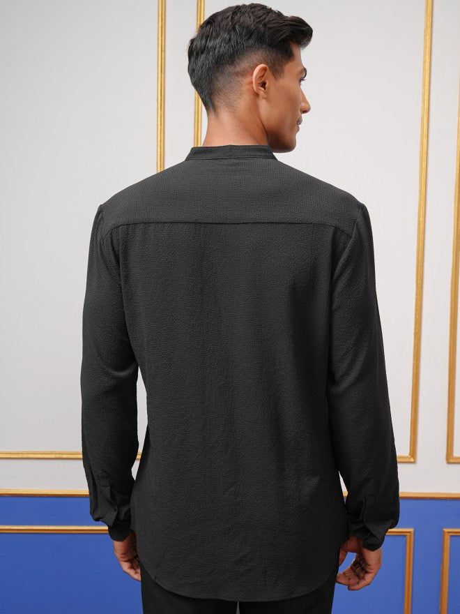 Highlander Men Black Textured Regular Fit Casual Shirt - Black - Image 3