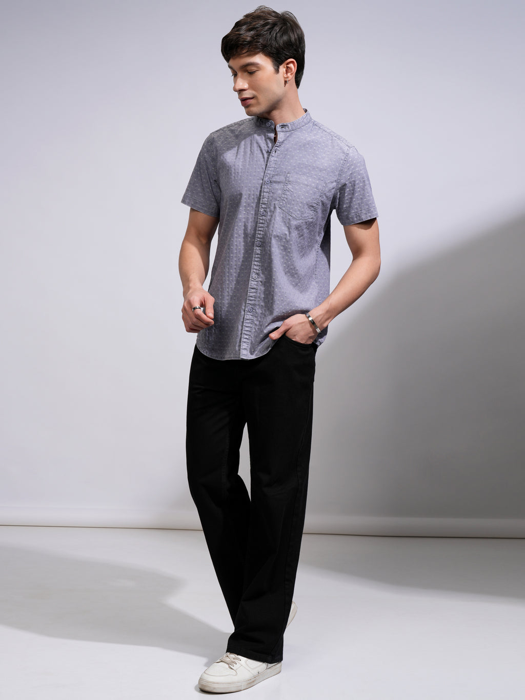 Highlander Men Blue Textured Slim Fit Casual Shirt - Blue - Image 2