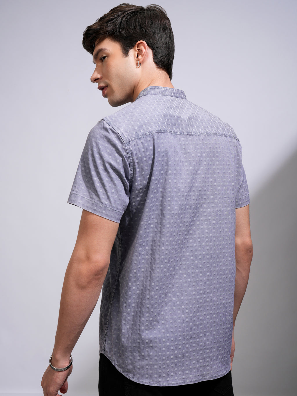 Highlander Men Blue Textured Slim Fit Casual Shirt - Blue - Image 3