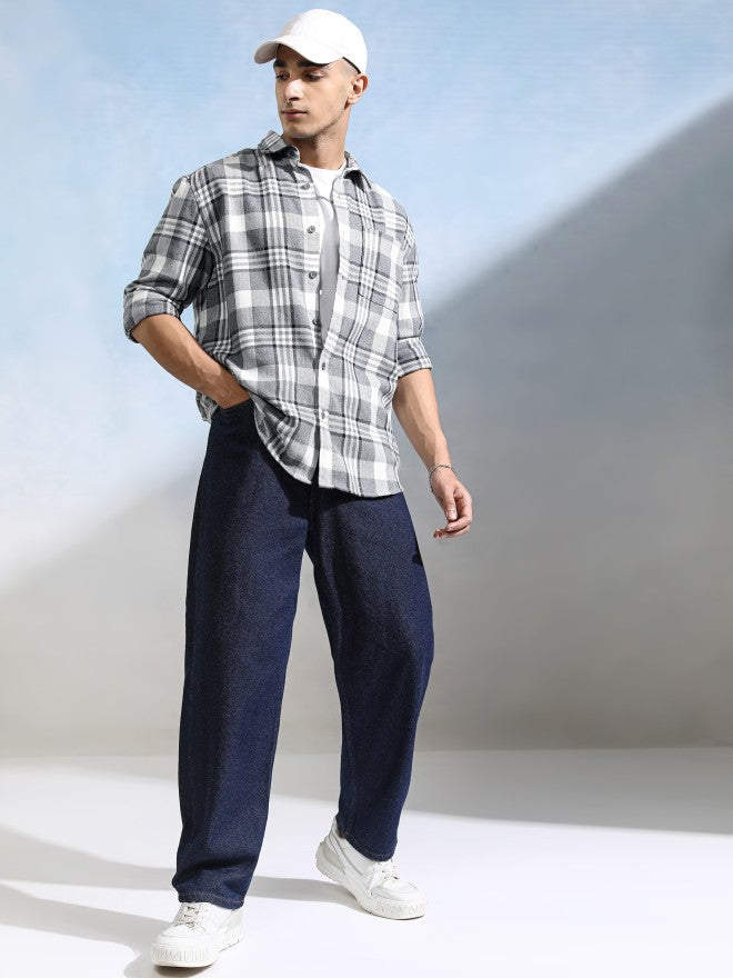 Highlander Men Grey Checked Relaxed Fit Casual Shirt - Grey - Image 2