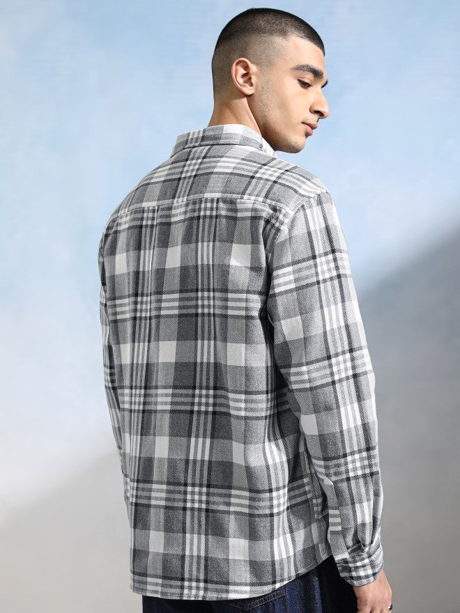 Highlander Men Grey Checked Relaxed Fit Casual Shirt - Grey - Image 3