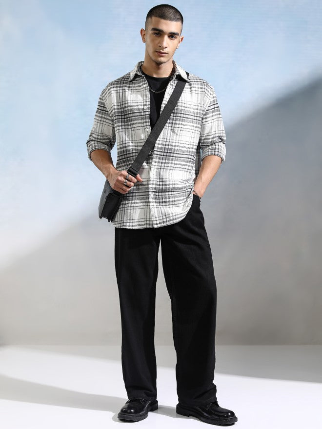 Highlander Men Off White Checked Relaxed Fit Casual Shirt - Off White - Image 2