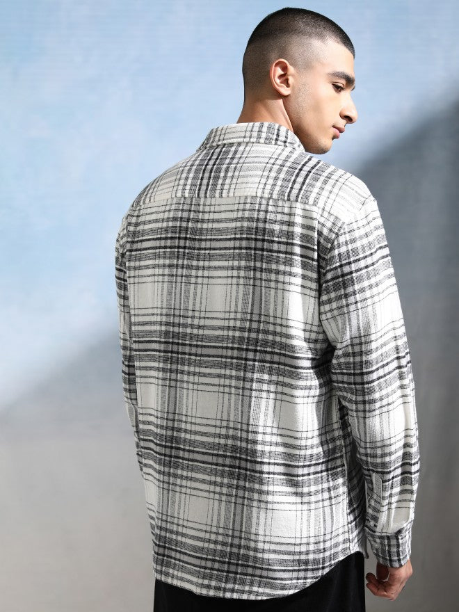 Highlander Men Off White Checked Relaxed Fit Casual Shirt - Off White - Image 3