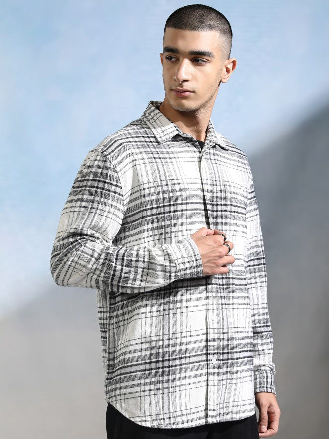 Highlander Men Off White Checked Relaxed Fit Casual Shirt - Off White - Image 6