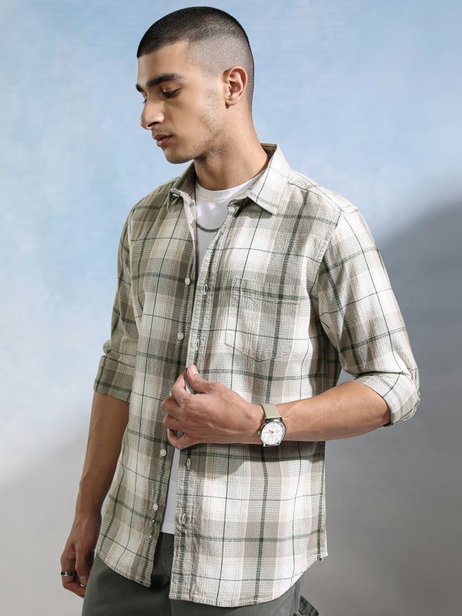 Highlander Men Off White Checked Slim Fit Casual Shirt - Off White - Image 4