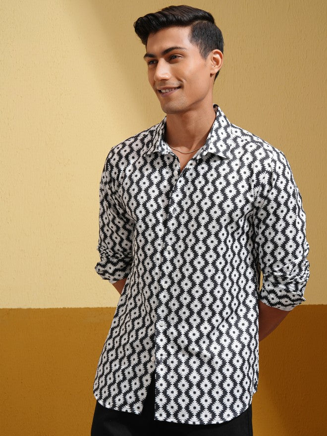 Highlander Men Black Printed Slim Fit Casual Shirt - Black - Image 4