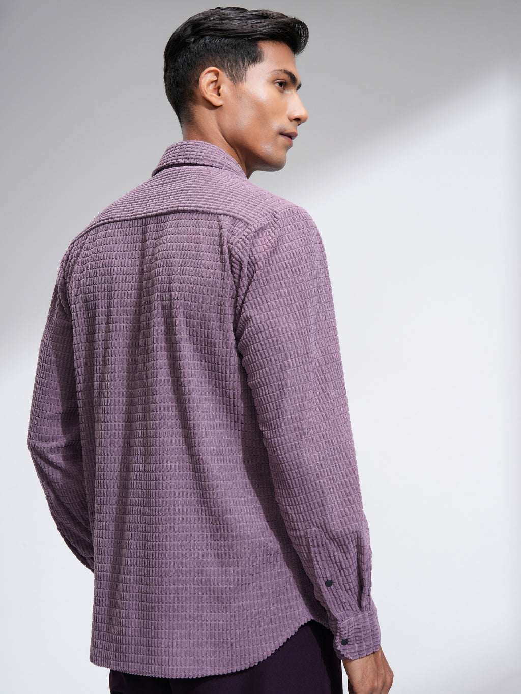 Highlander Men Purple Self Design Slim Fit Casual Shirt - Purple - Image 3