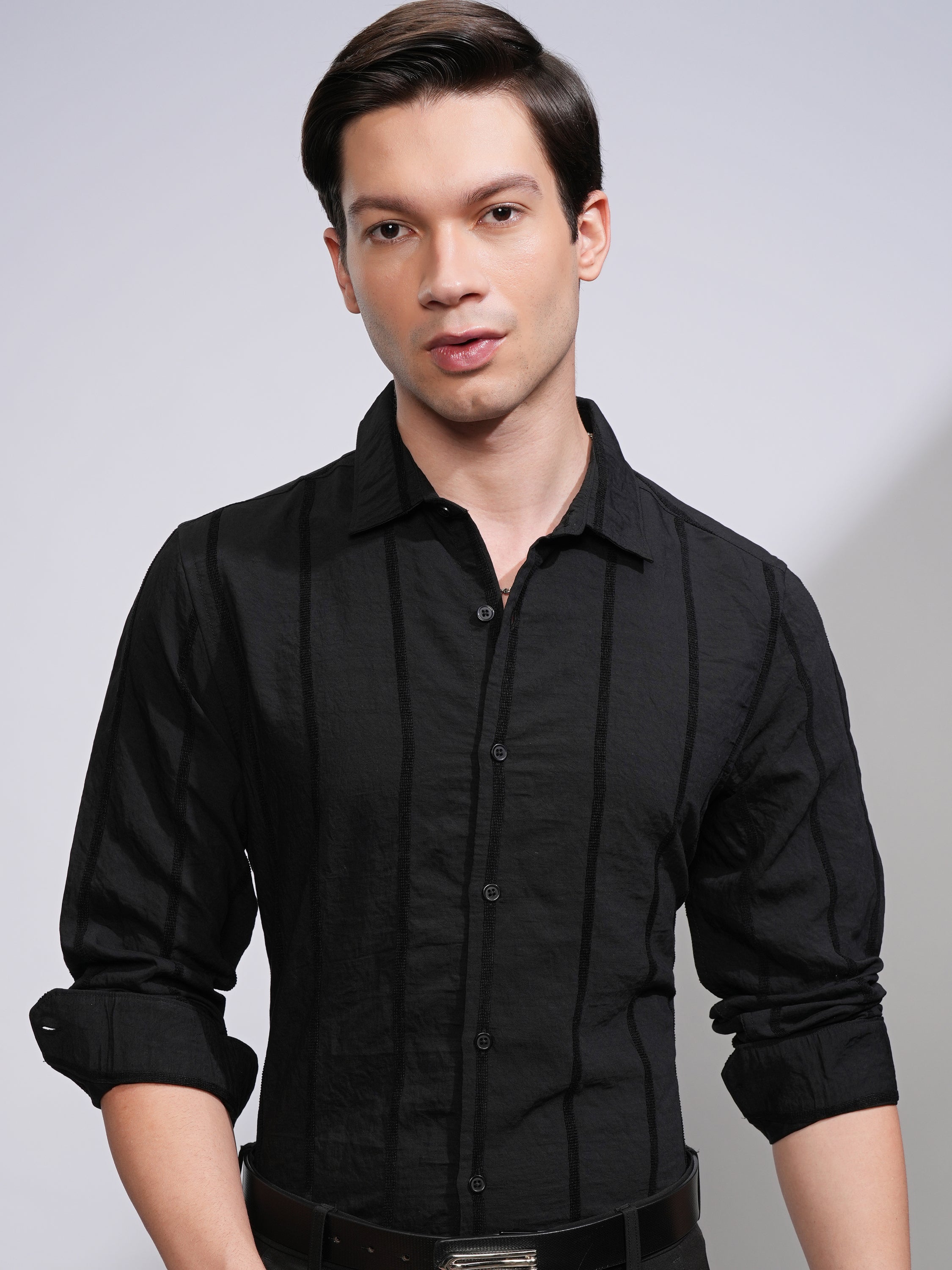Highlander Men Black Striped Slim Fit Casual Shirt - Black - Image 1