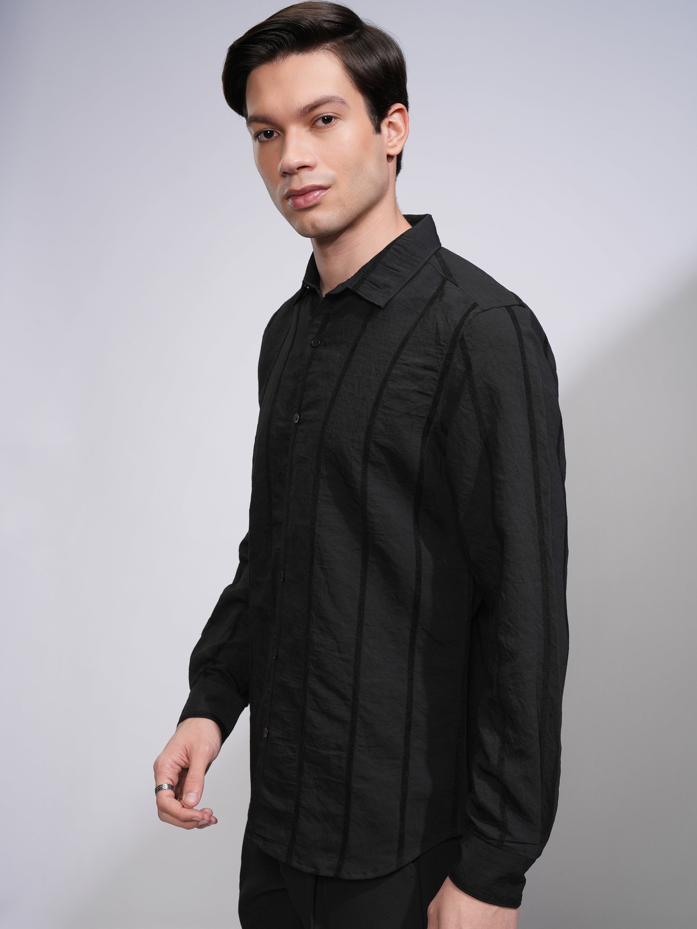 Highlander Men Black Striped Slim Fit Casual Shirt - Black - Image 4