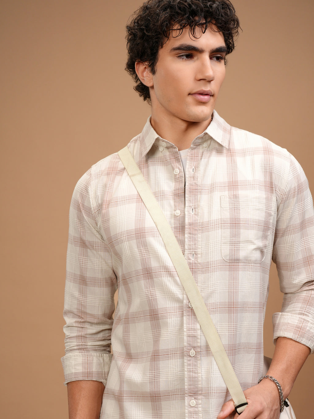 Highlander Men Off White Checked Slim Fit Casual Shirt - Off White - Image 1