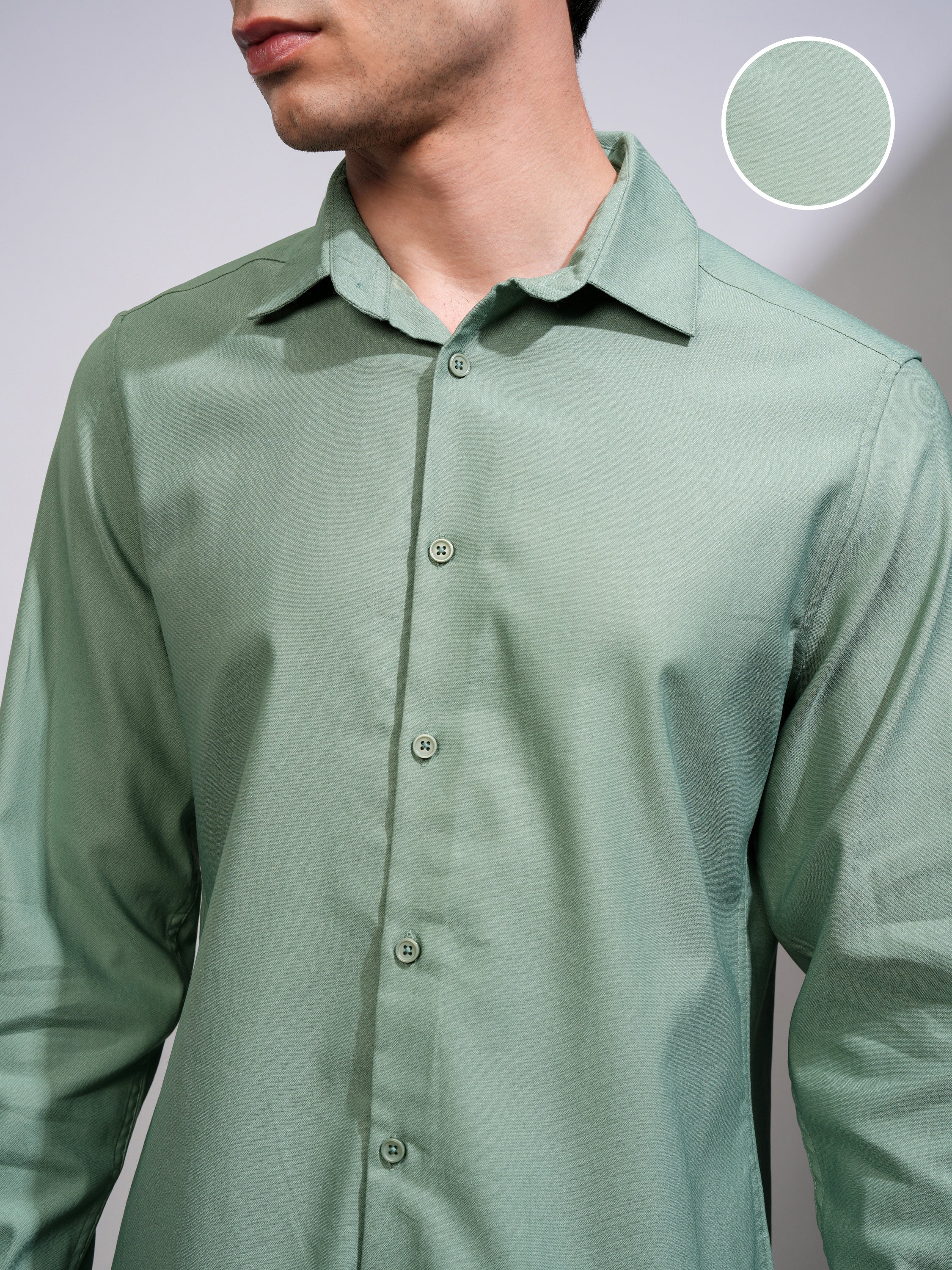 Highlander Men Green Solid Slim Fit Casual Shirt - Green - Image 5