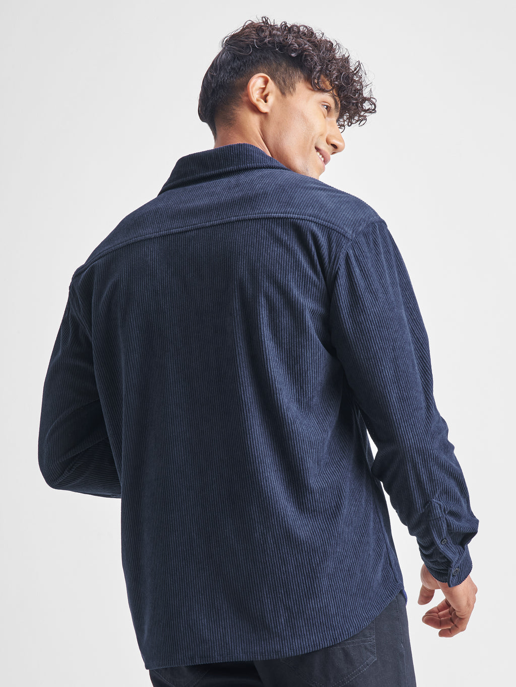 Highlander Men Navy Blue Self Design Relaxed Fit Casual Shirt - Navy Blue - Image 3