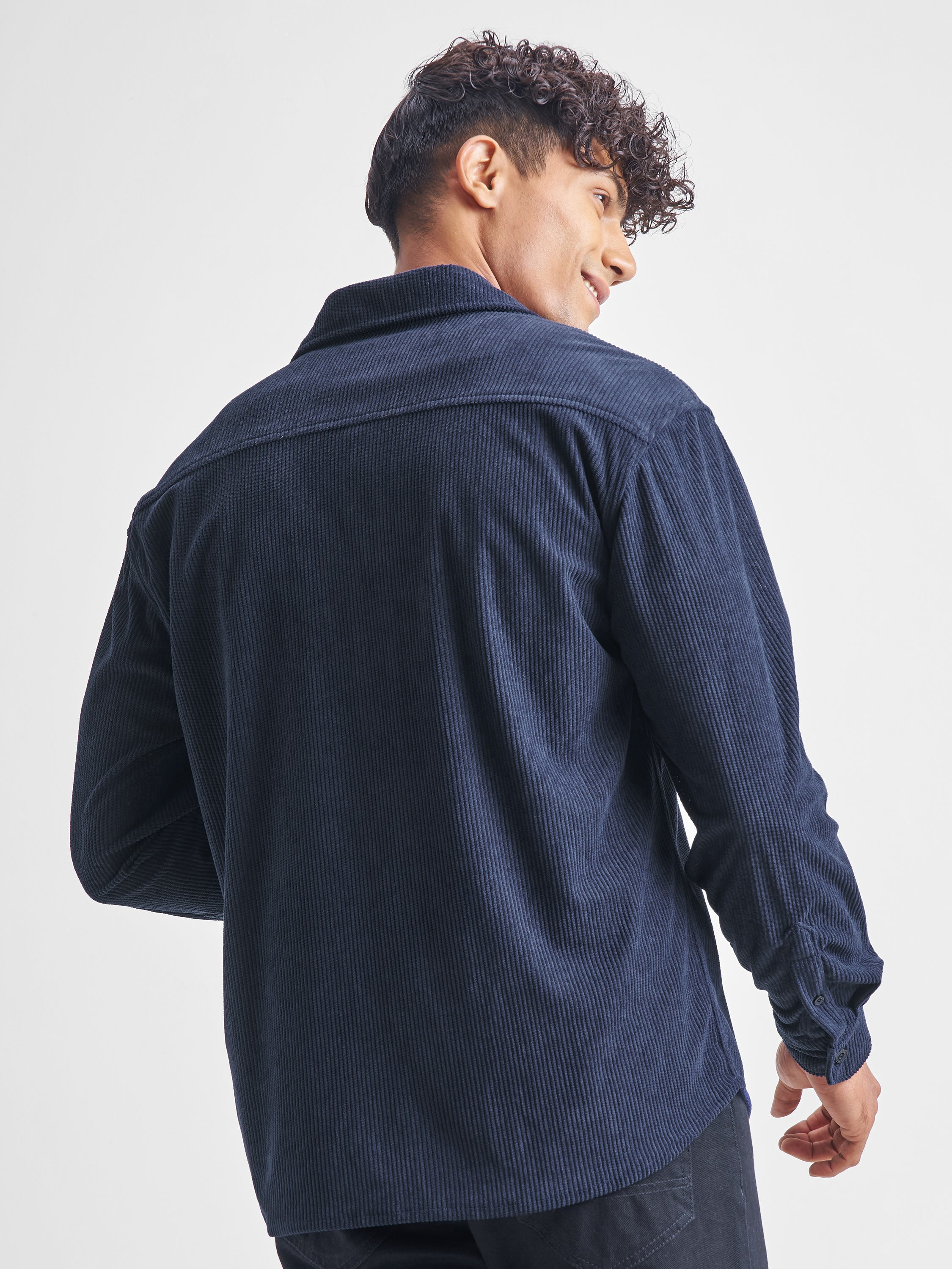 Highlander Men Navy Blue Self Design Relaxed Fit Casual Shirt - Navy Blue - Image 3
