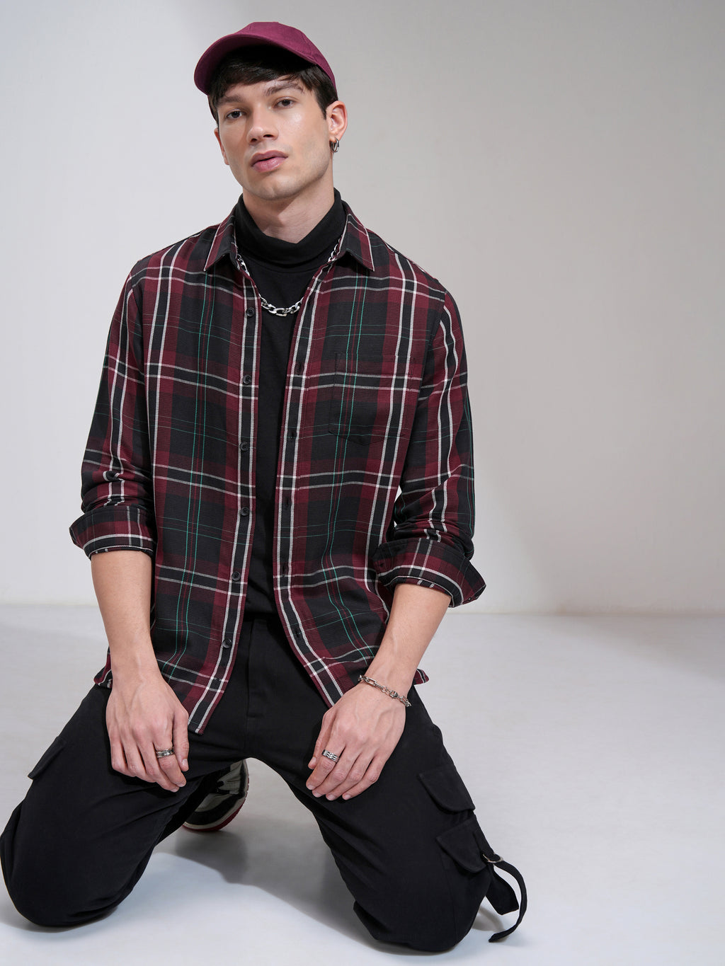 Highlander Men Maroon Checked Slim Fit Casual Shirt - Maroon - Image 2