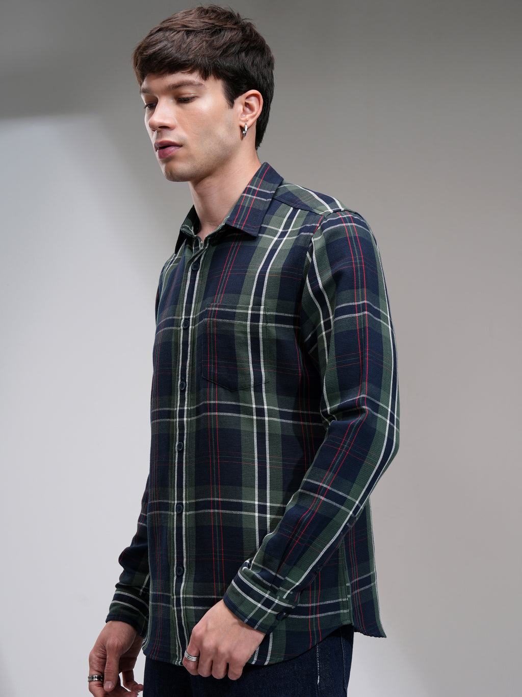 Highlander Men Green Checked Slim Fit Casual Shirt - Green - Image 4