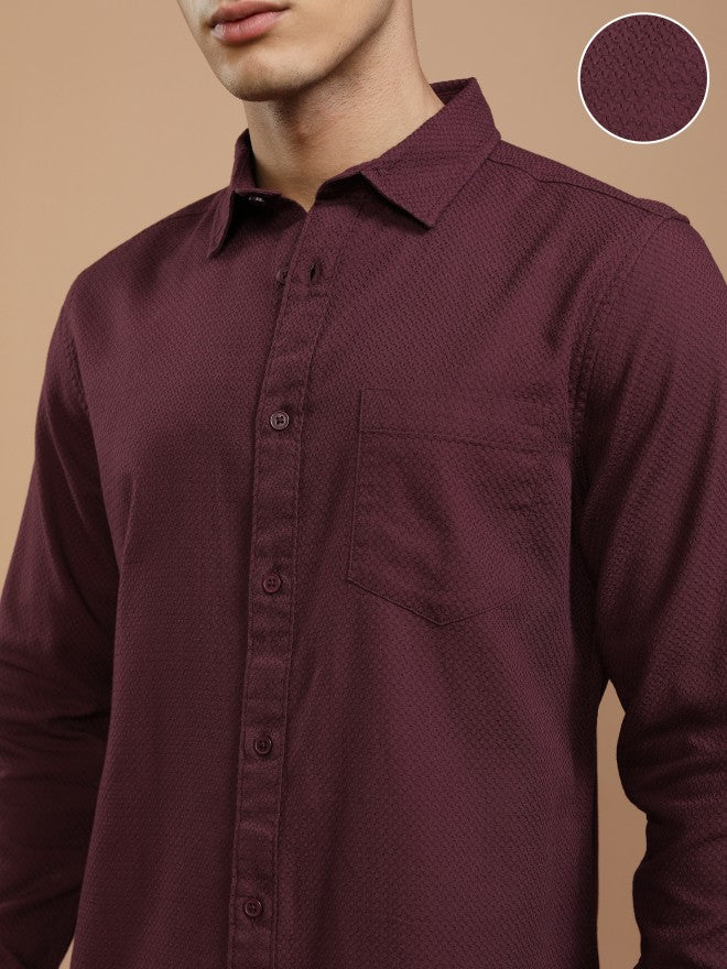 Highlander Men Maroon Textured Slim Fit Casual Shirt - Maroon - Image 5