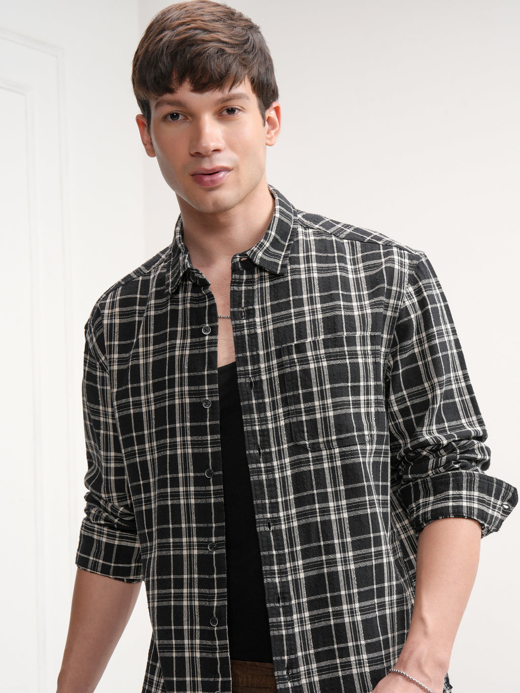 Highlander Men Black Checked Relaxed Fit Casual Shirt - Black - Image 1