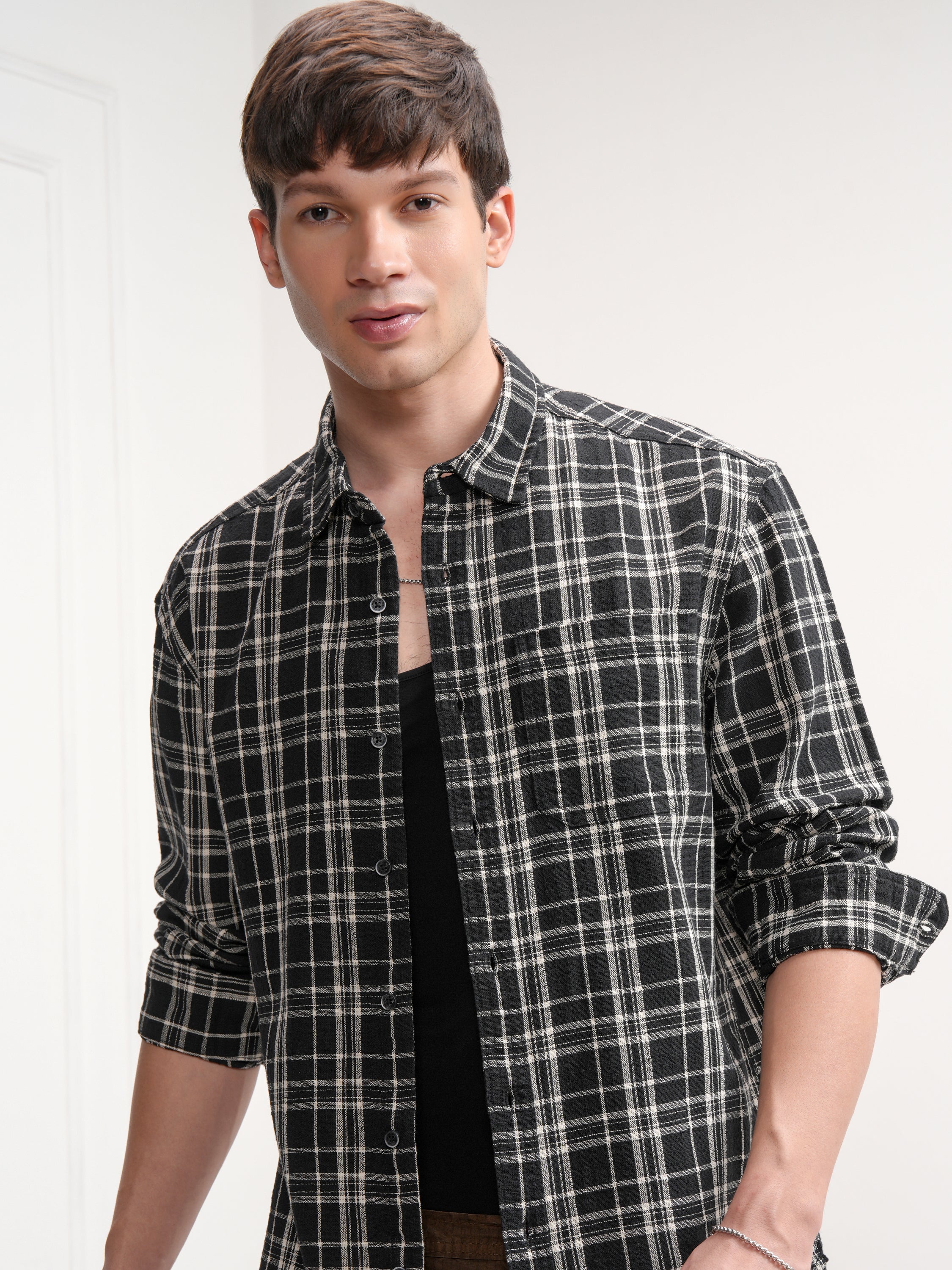 Highlander Men Black Checked Relaxed Fit Casual Shirt - Black - Image 1