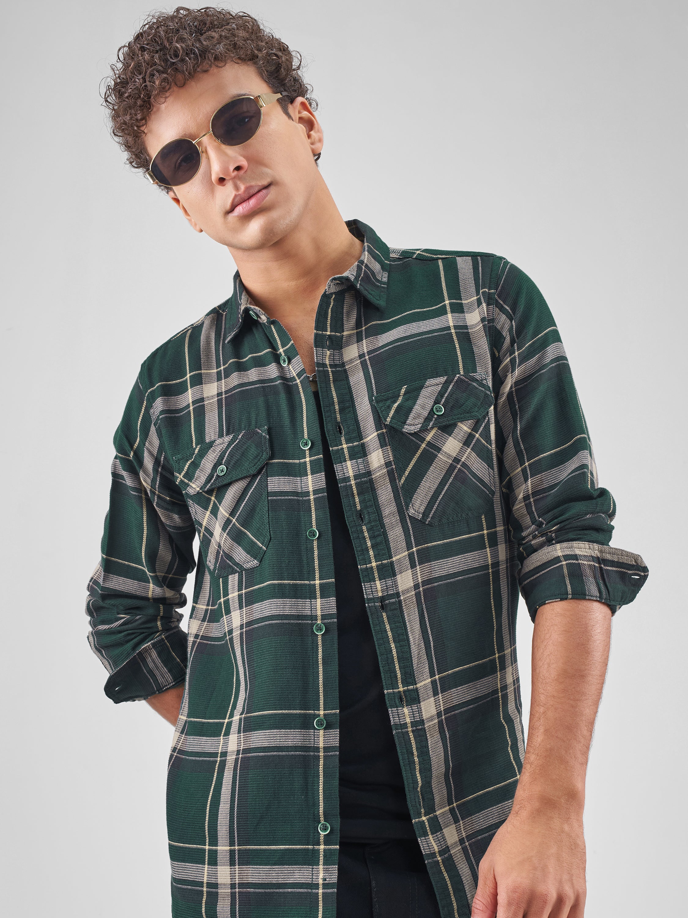Highlander Men Green Checked Slim Fit Casual Shirt - Green - Image 1