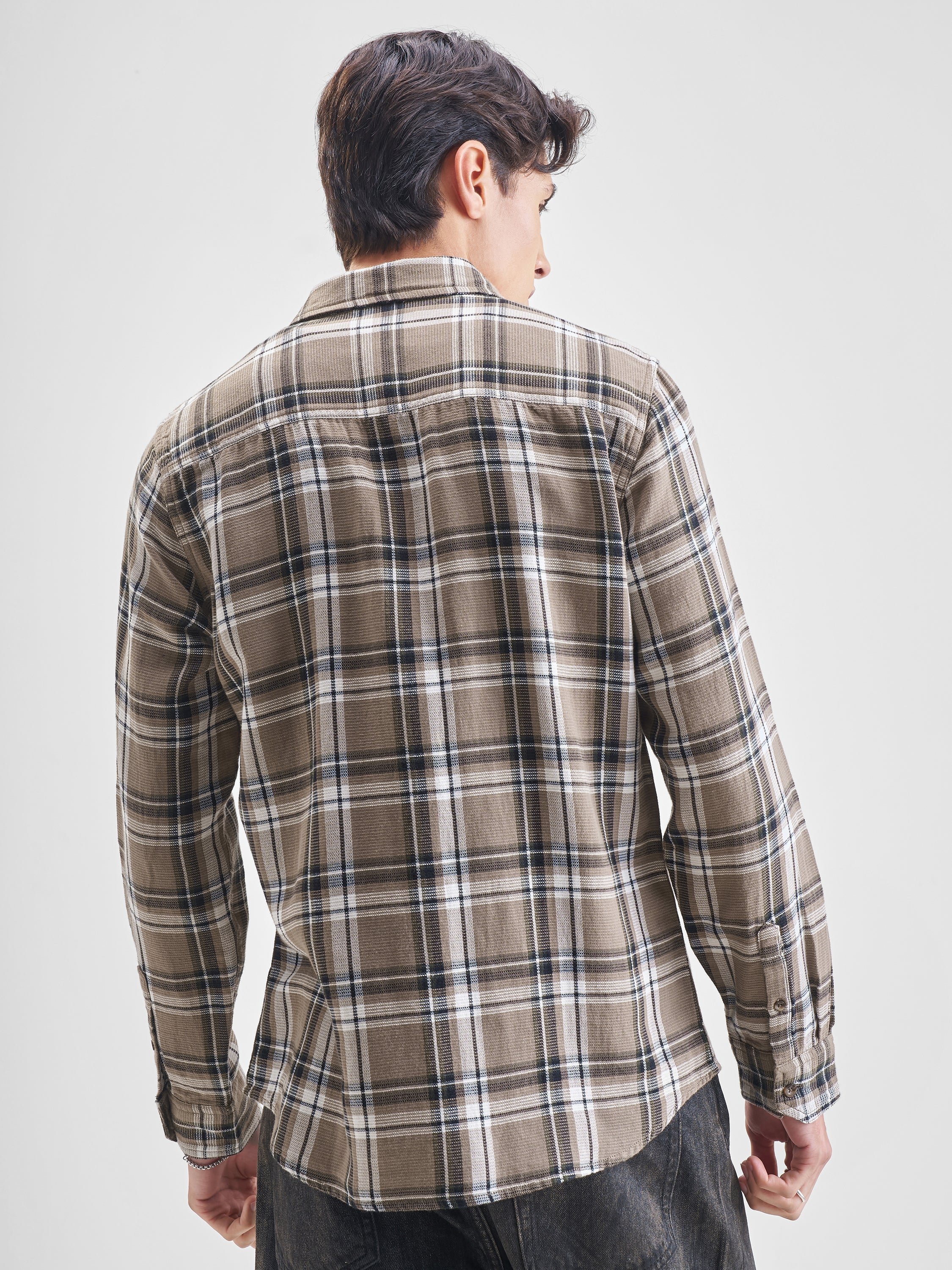 Highlander Men Khaki Checked Slim Fit Casual Shirt - Khaki - Image 3