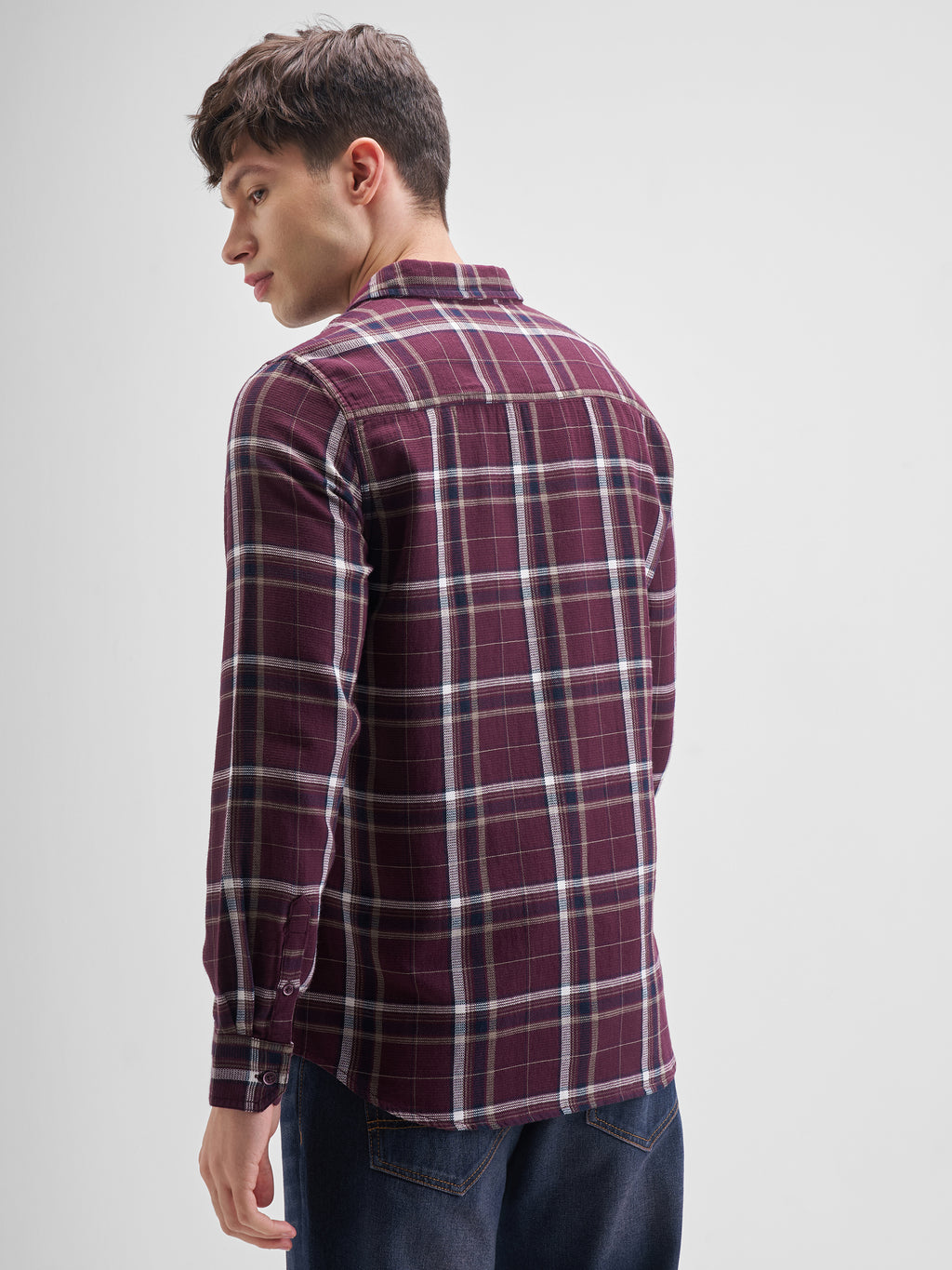 Highlander Men Maroon Checked Slim Fit Casual Shirt - Maroon - Image 3