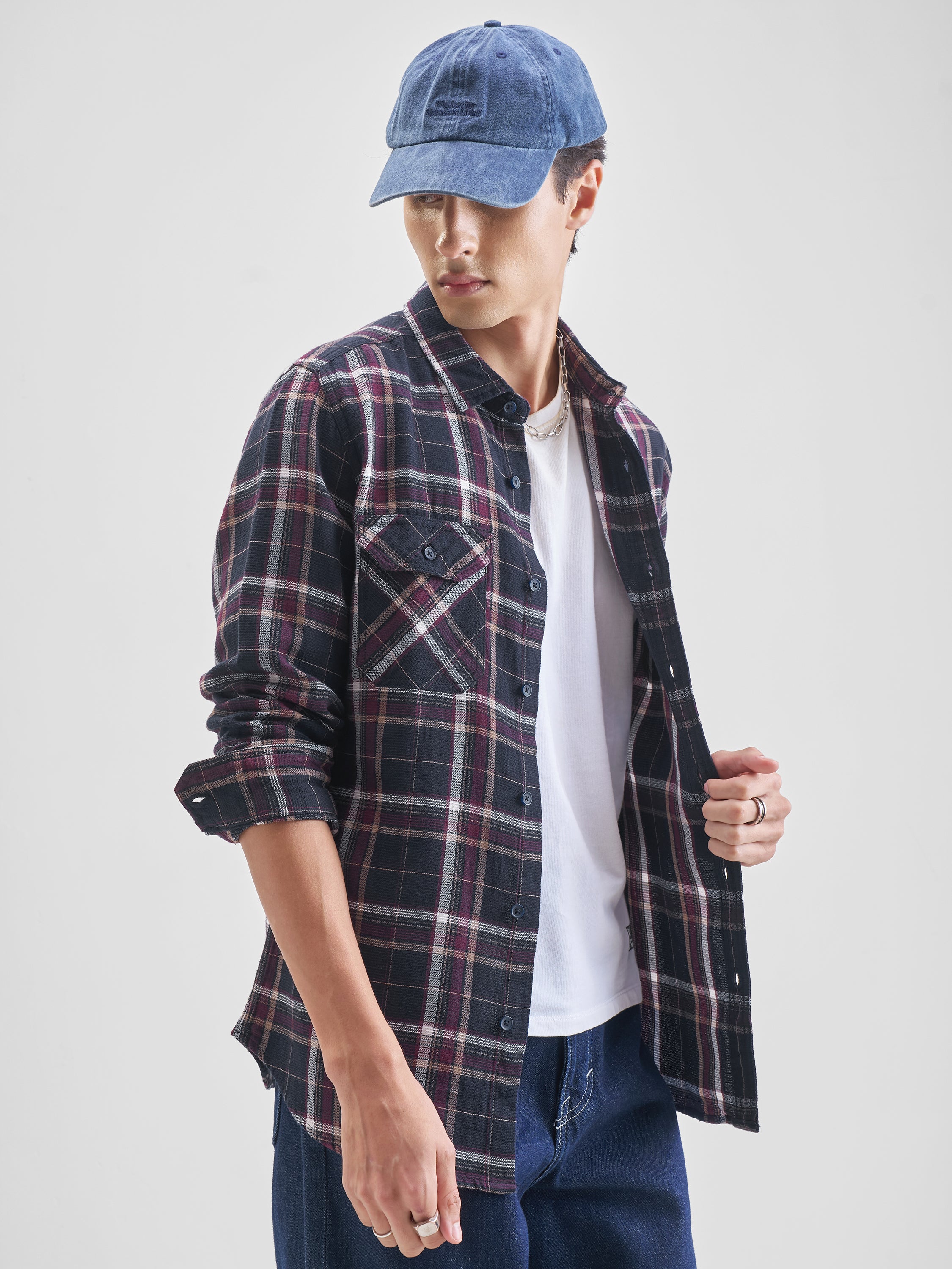 Highlander Men Navy Blue Checked Slim Fit Casual Shirt - Navy Blue - Image 6