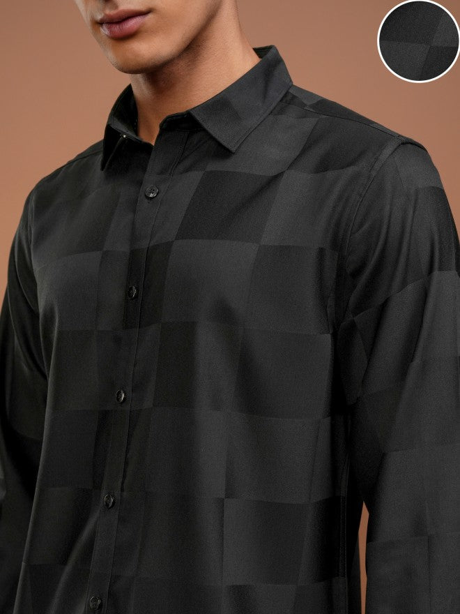 Highlander Men Black Solid Slim Fit Casual Shirt - Black - Image 5
