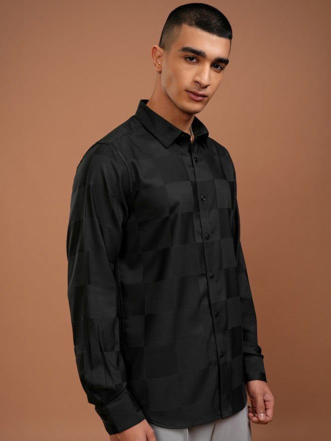 Highlander Men Black Solid Slim Fit Casual Shirt - Black - Image 6