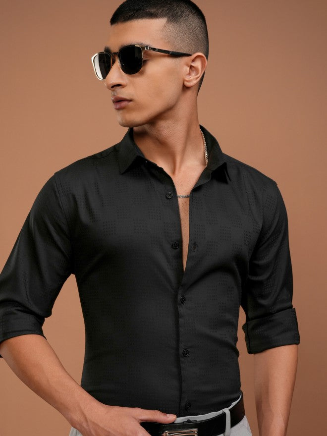 Highlander Men Black Solid Slim Fit Casual Shirt - Black - Image 1
