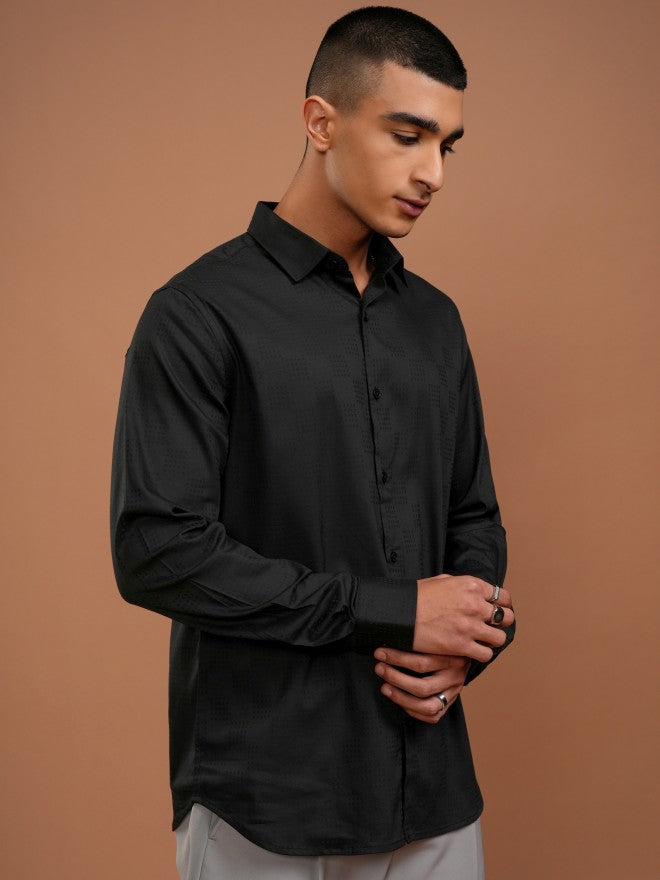 Highlander Men Black Solid Slim Fit Casual Shirt - Black - Image 6