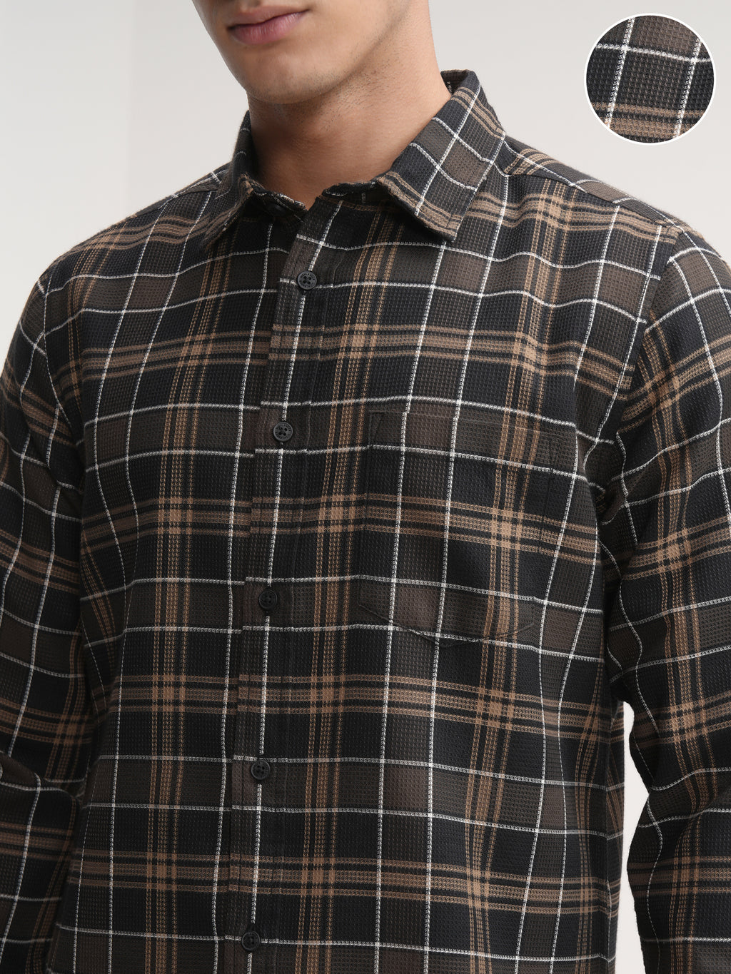 Highlander Men Black Checked Slim Fit Casual Shirt - Black - Image 5