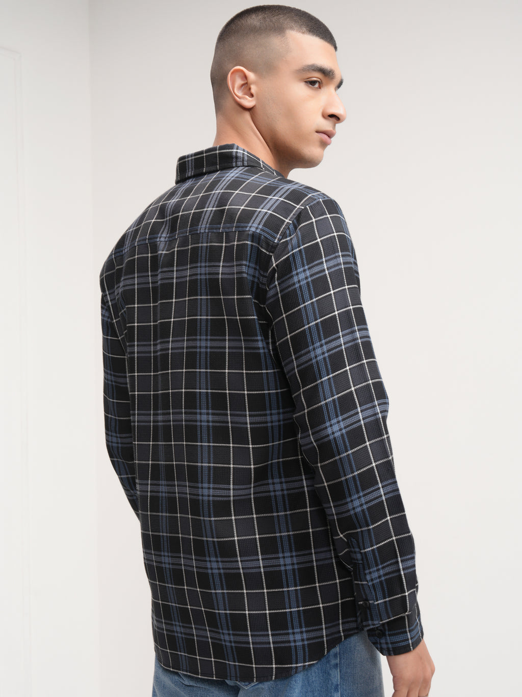 Highlander Men Black Checked Slim Fit Casual Shirt - Black - Image 3