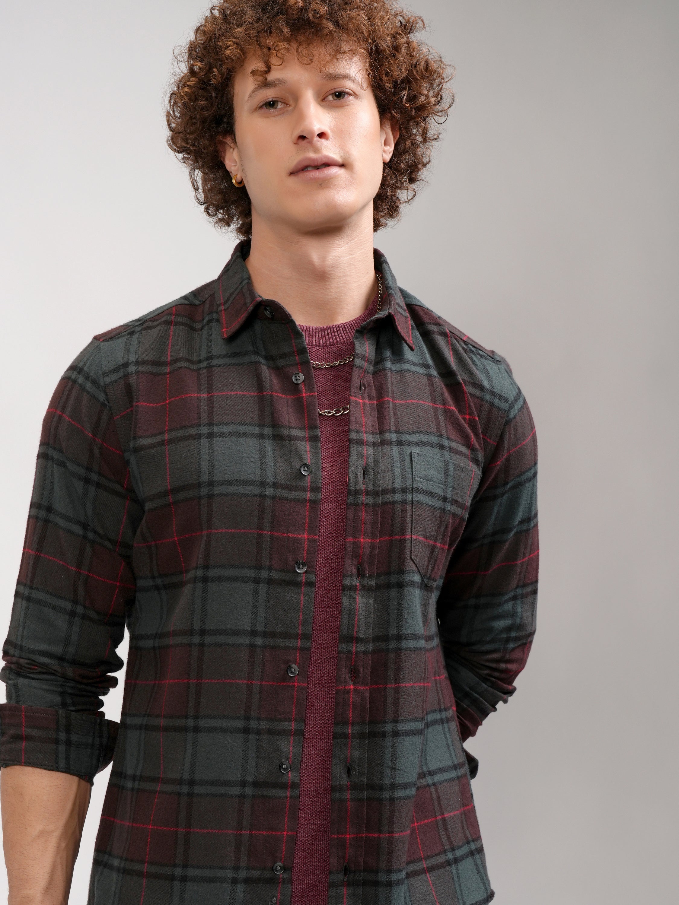 Highlander Men Maroon Checked Slim Fit Casual Shirt - Maroon - Image 1