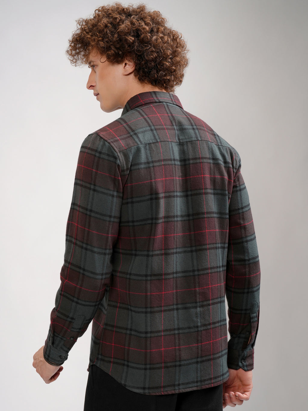 Highlander Men Maroon Checked Slim Fit Casual Shirt - Maroon - Image 3