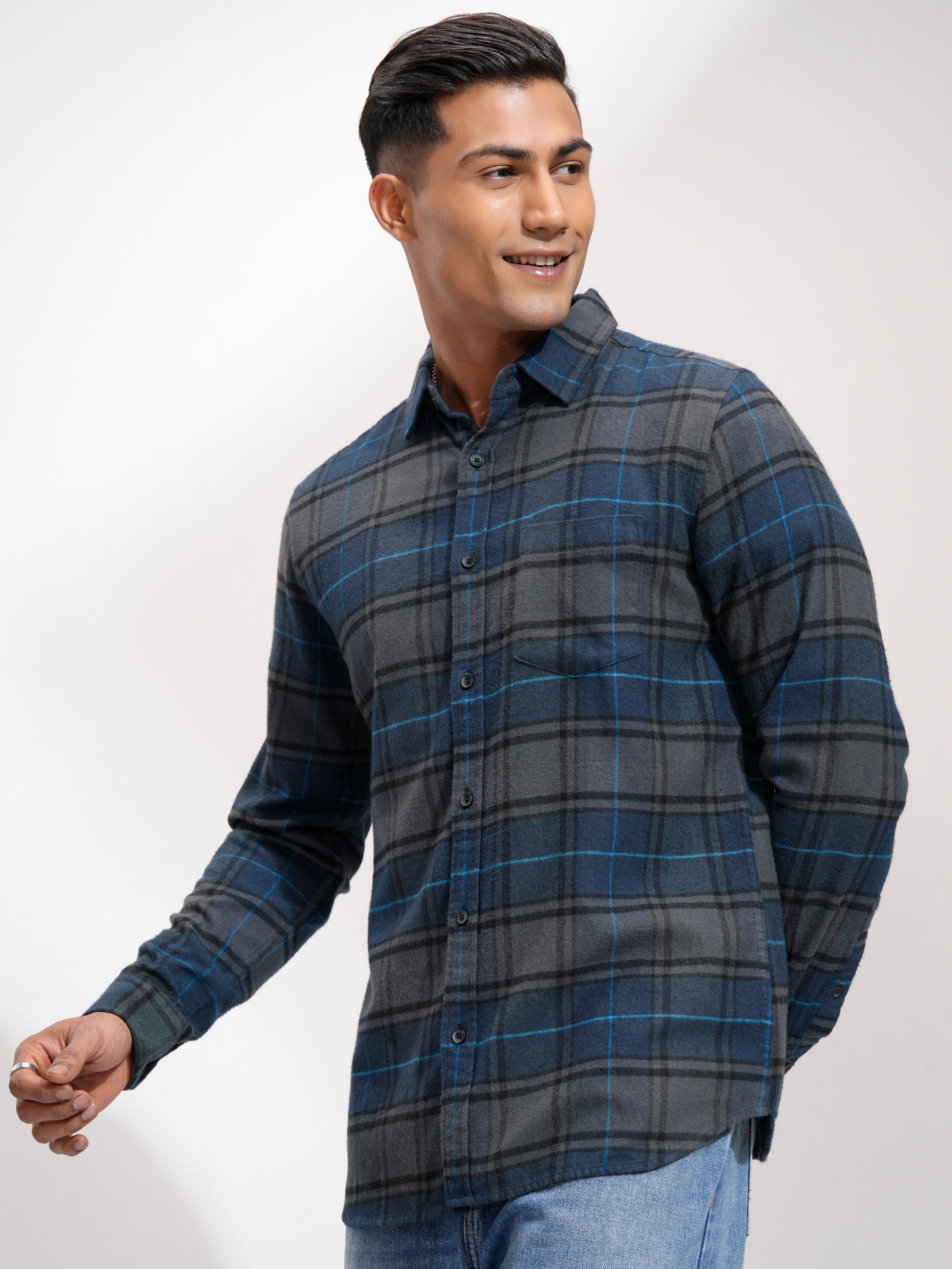 Highlander Men Blue Checked Slim Fit Casual Shirt - Blue - Image 4