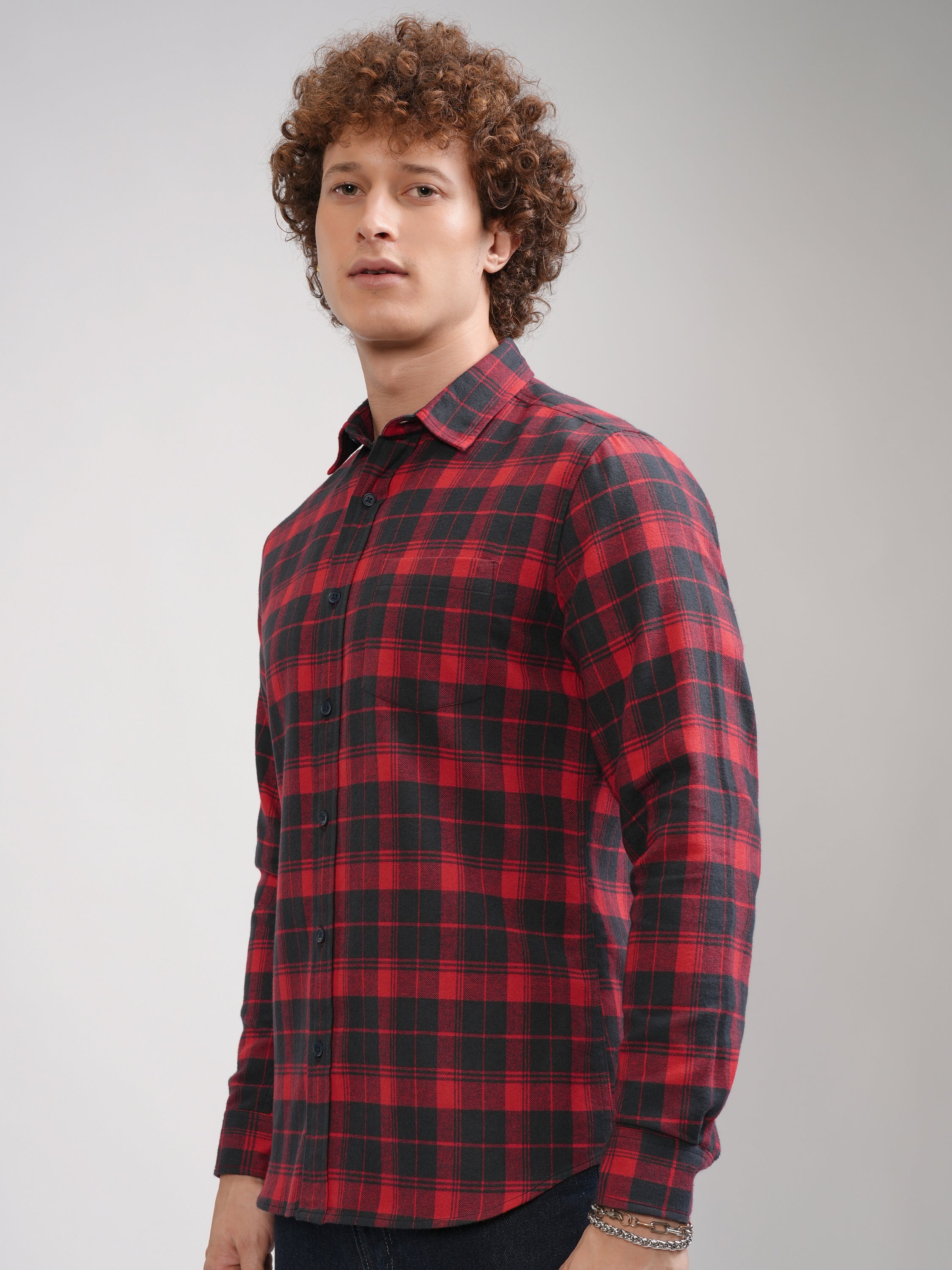 Highlander Men Red Checked Slim Fit Casual Shirt - Red - Image 4