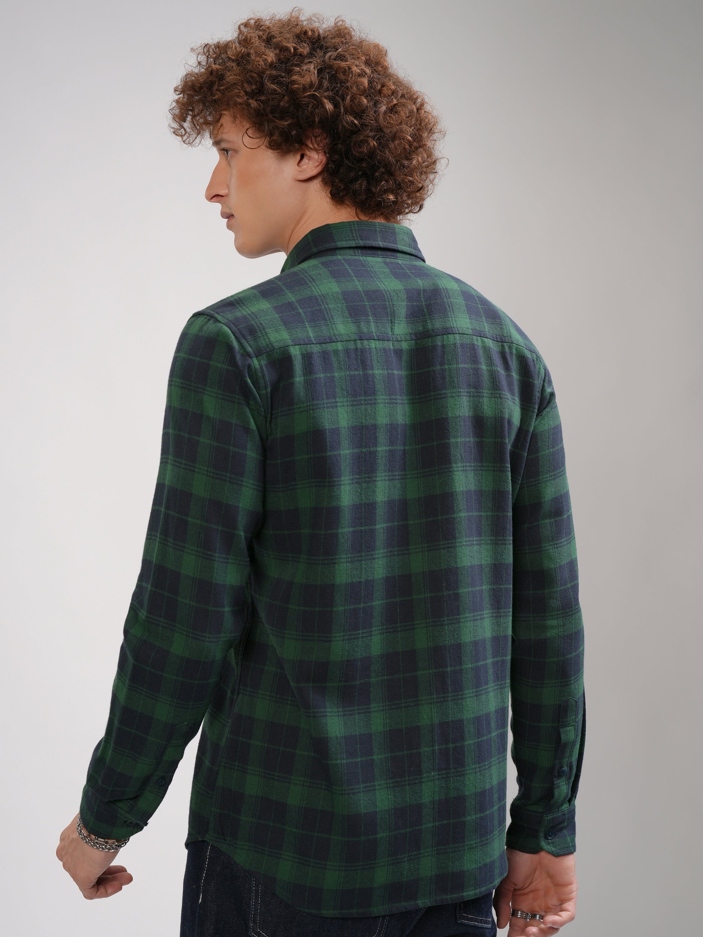 Highlander Men Green Checked Slim Fit Casual Shirt - Green - Image 3