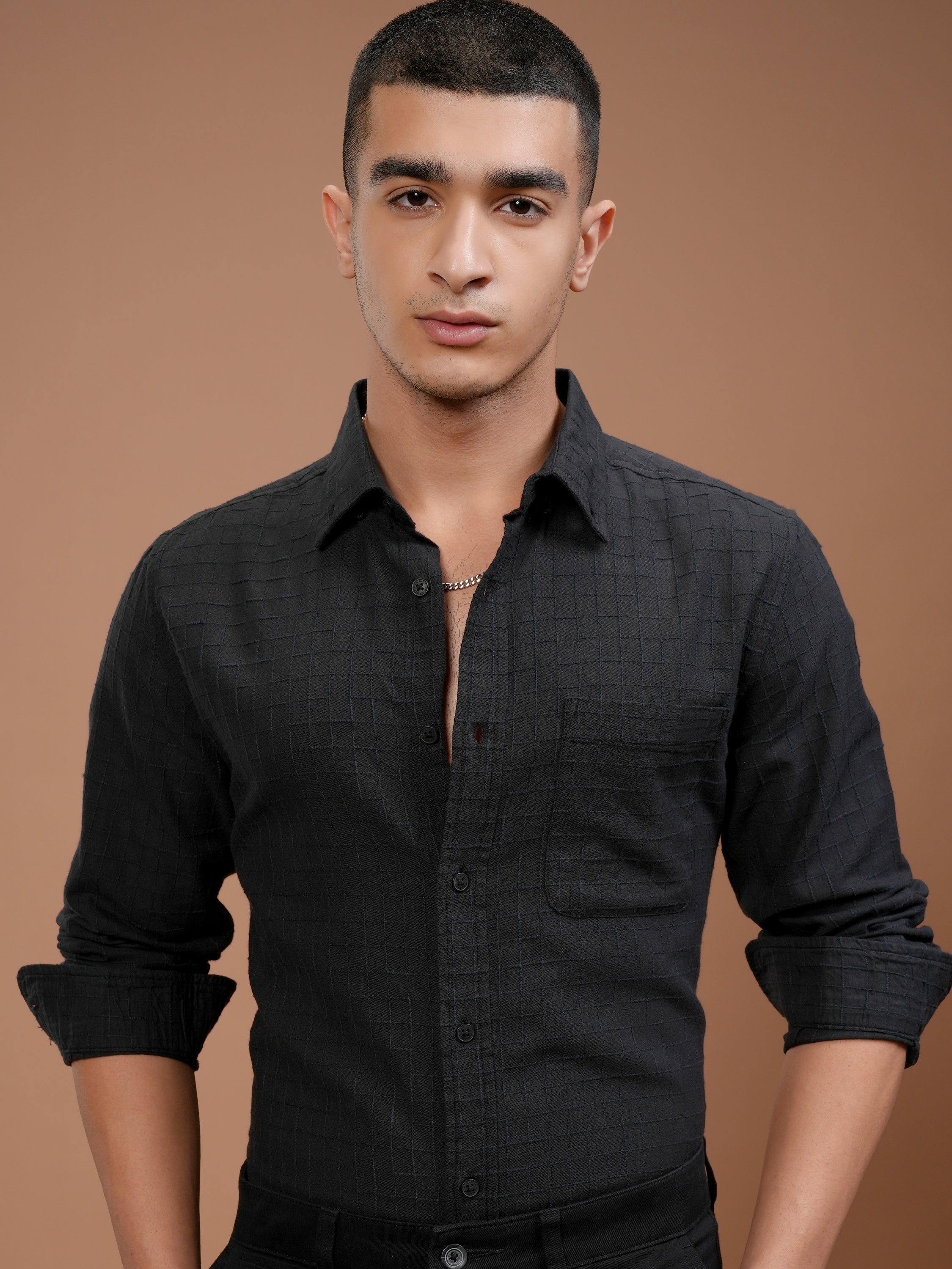 Highlander Men Black Checked Slim Fit Casual Shirt - Black - Image 1