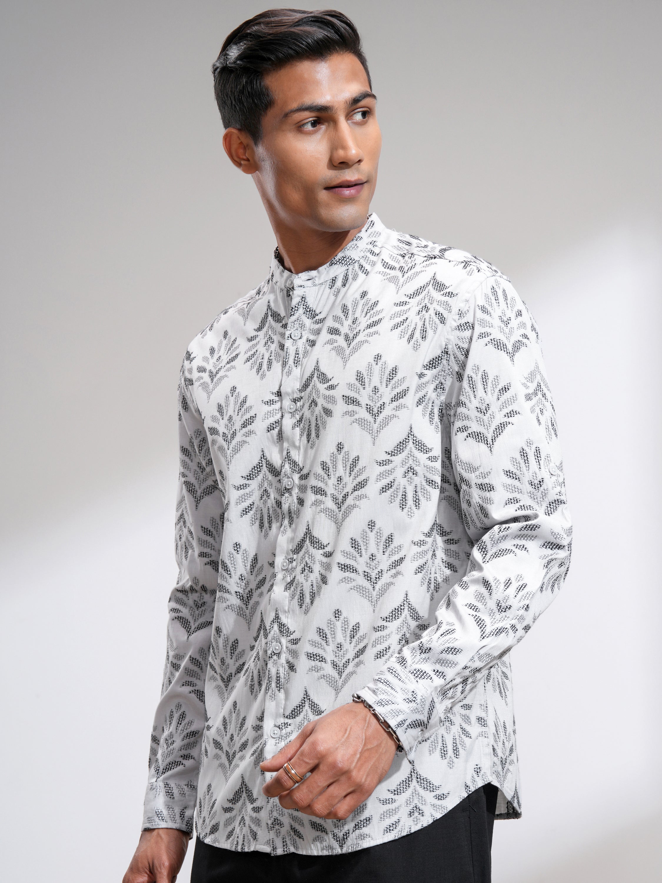 Highlander Men Grey Self Design Relaxed Fit Casual Shirt - Grey - Image 4
