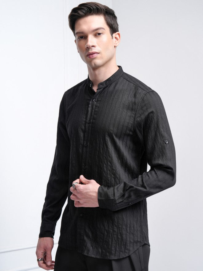Highlander Men Black Checked Slim Fit Casual Shirt - Black - Image 4