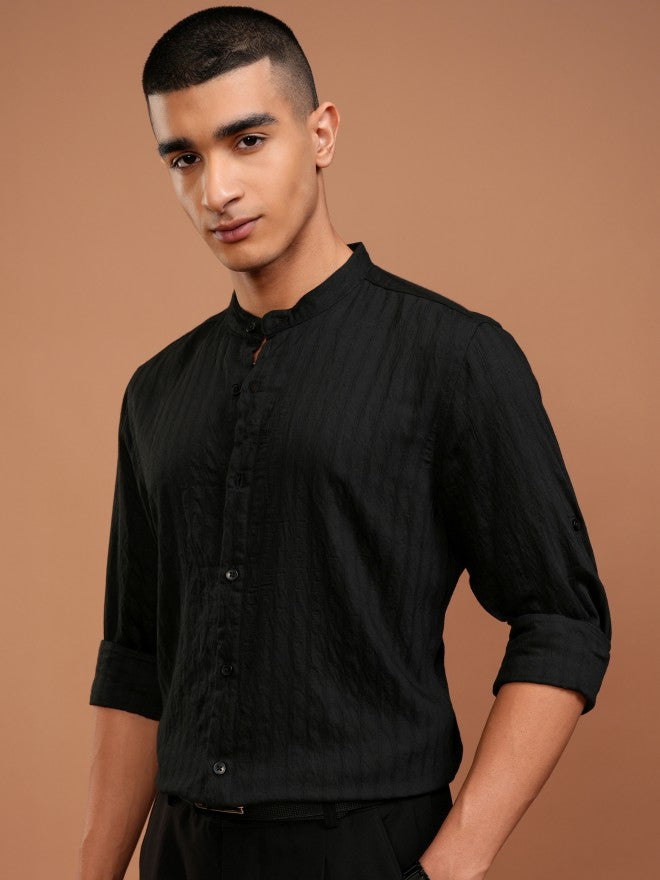 Highlander Men Black Striped Slim Fit Casual Shirt - Black - Image 4