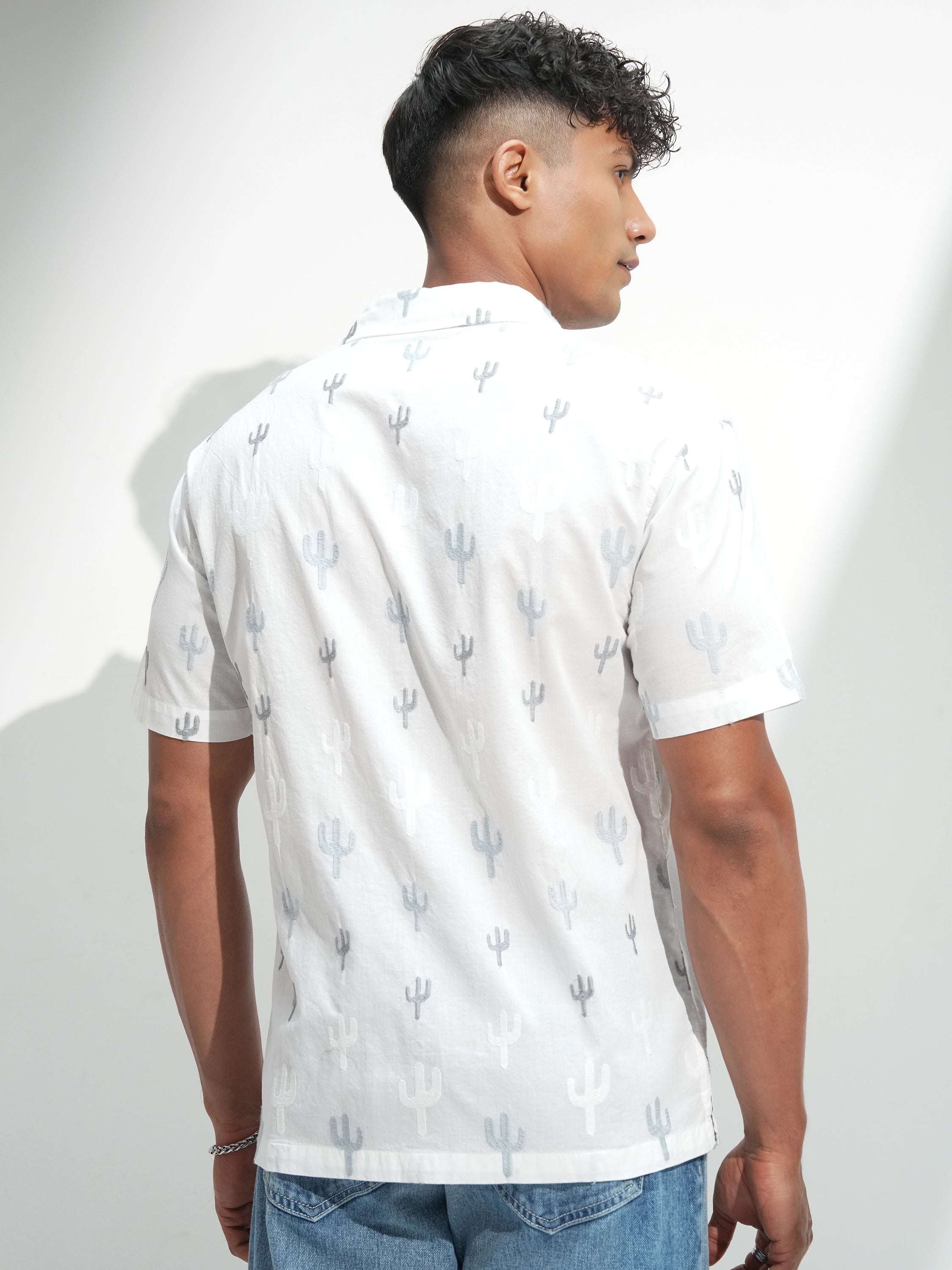Highlander Men White Printed Relaxed Fit Casual Shirt - White - Image 3