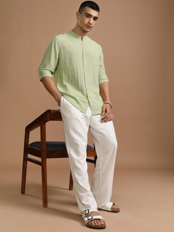 Highlander Men Green Textured Regular Fit Casual Shirt - Green - Image 2