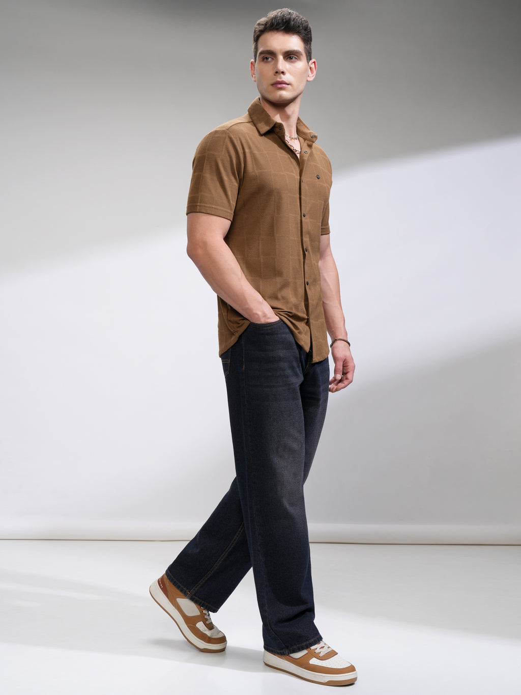 Highlander Men Brown Textured Slim Fit Casual Shirt - Brown - Image 2